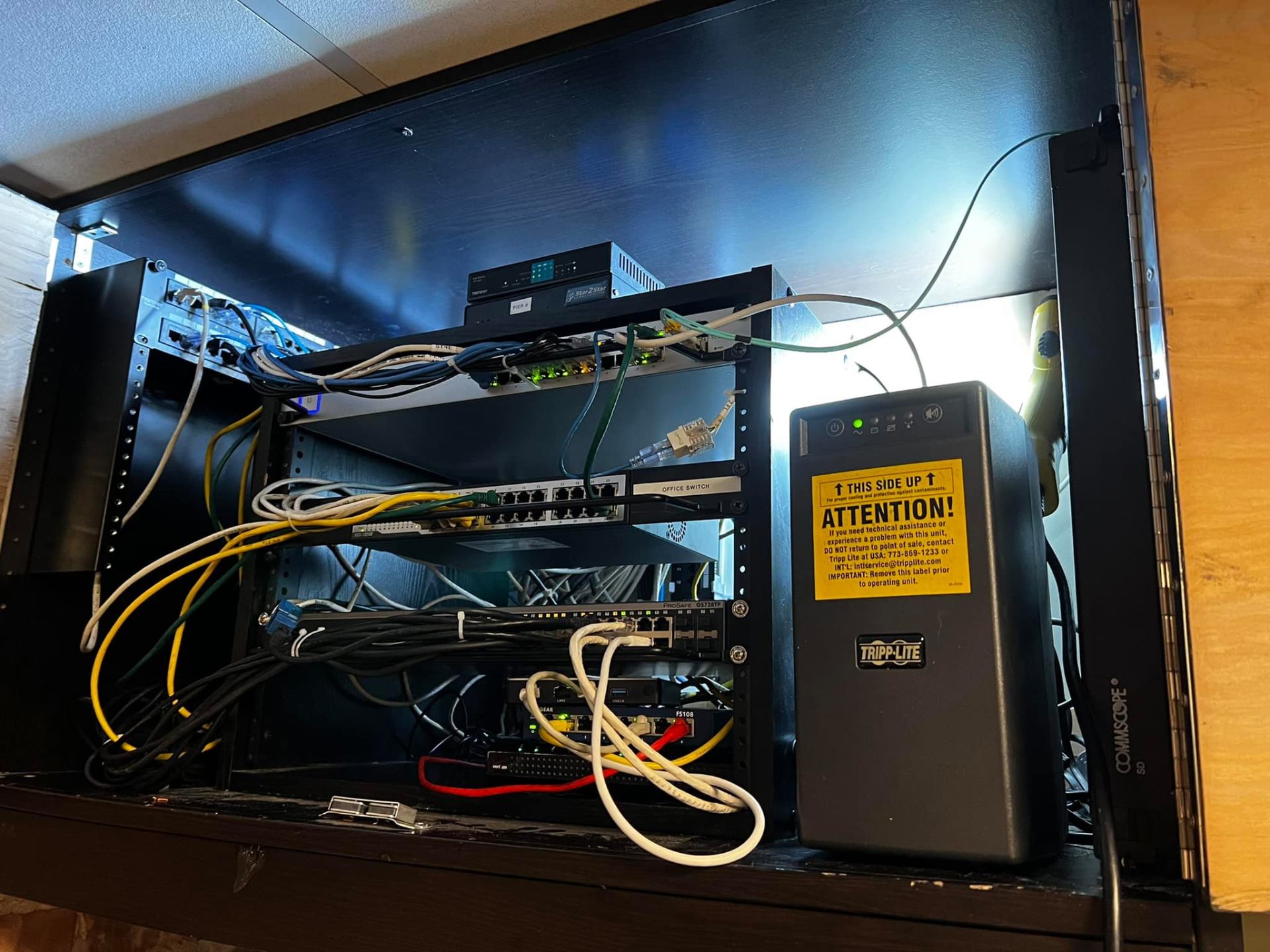 Hidden Wire Management — after